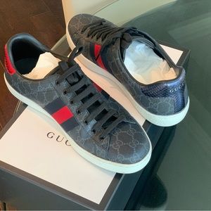 Gucci men’s supreme sneakers probably worn 2 times, like new. Have tags